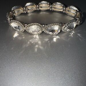 Silver and White Vintage-Inspired Crystal Bracelet
